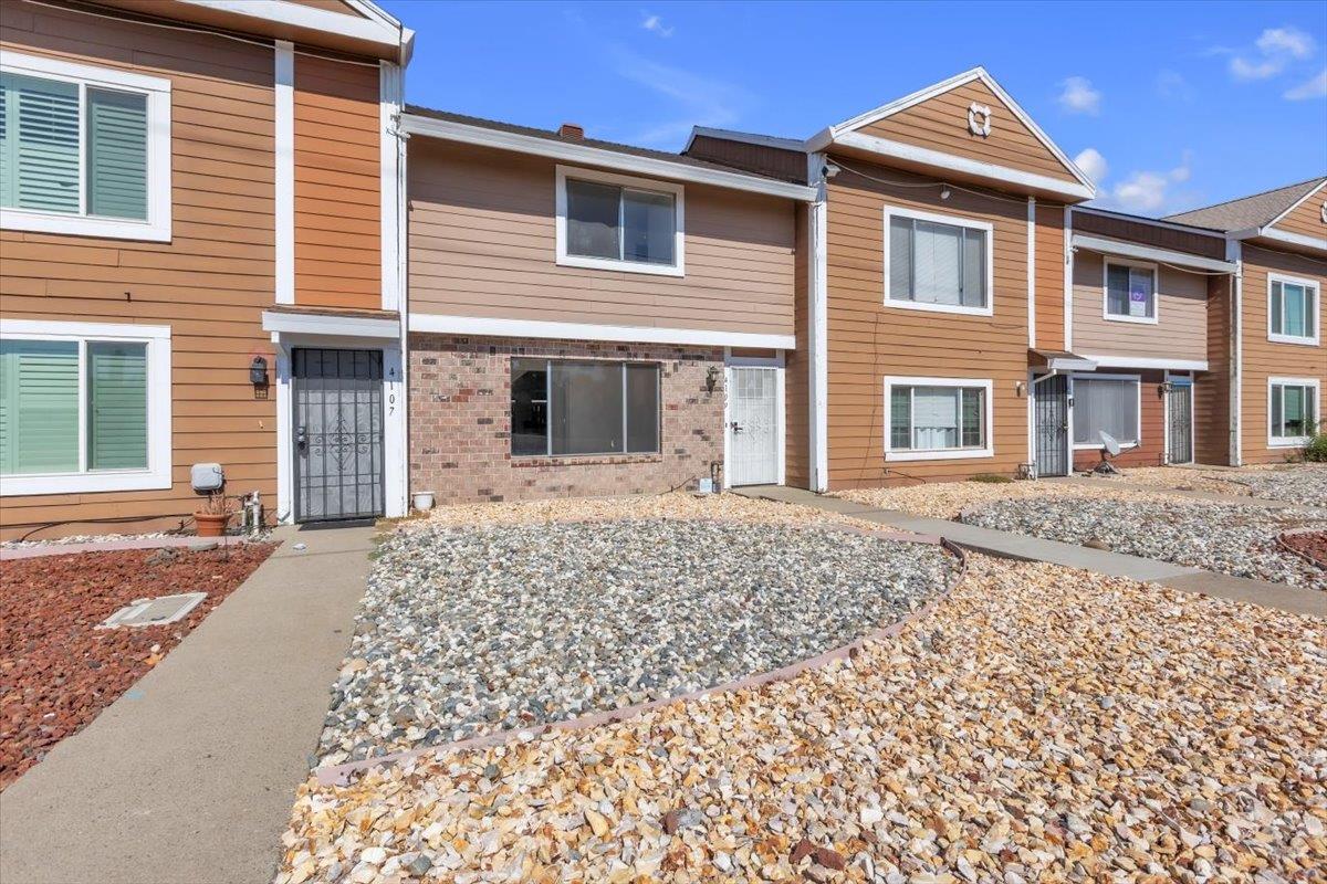 4109 Brookfield Drive