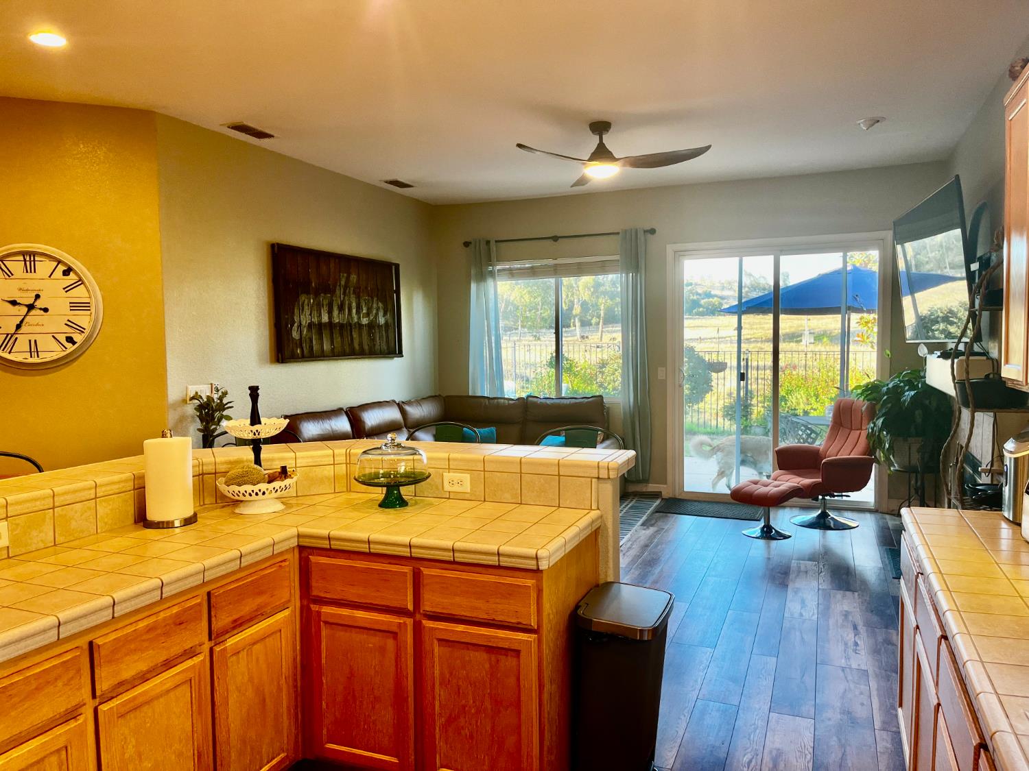 4346 Lakebreeze Drive
