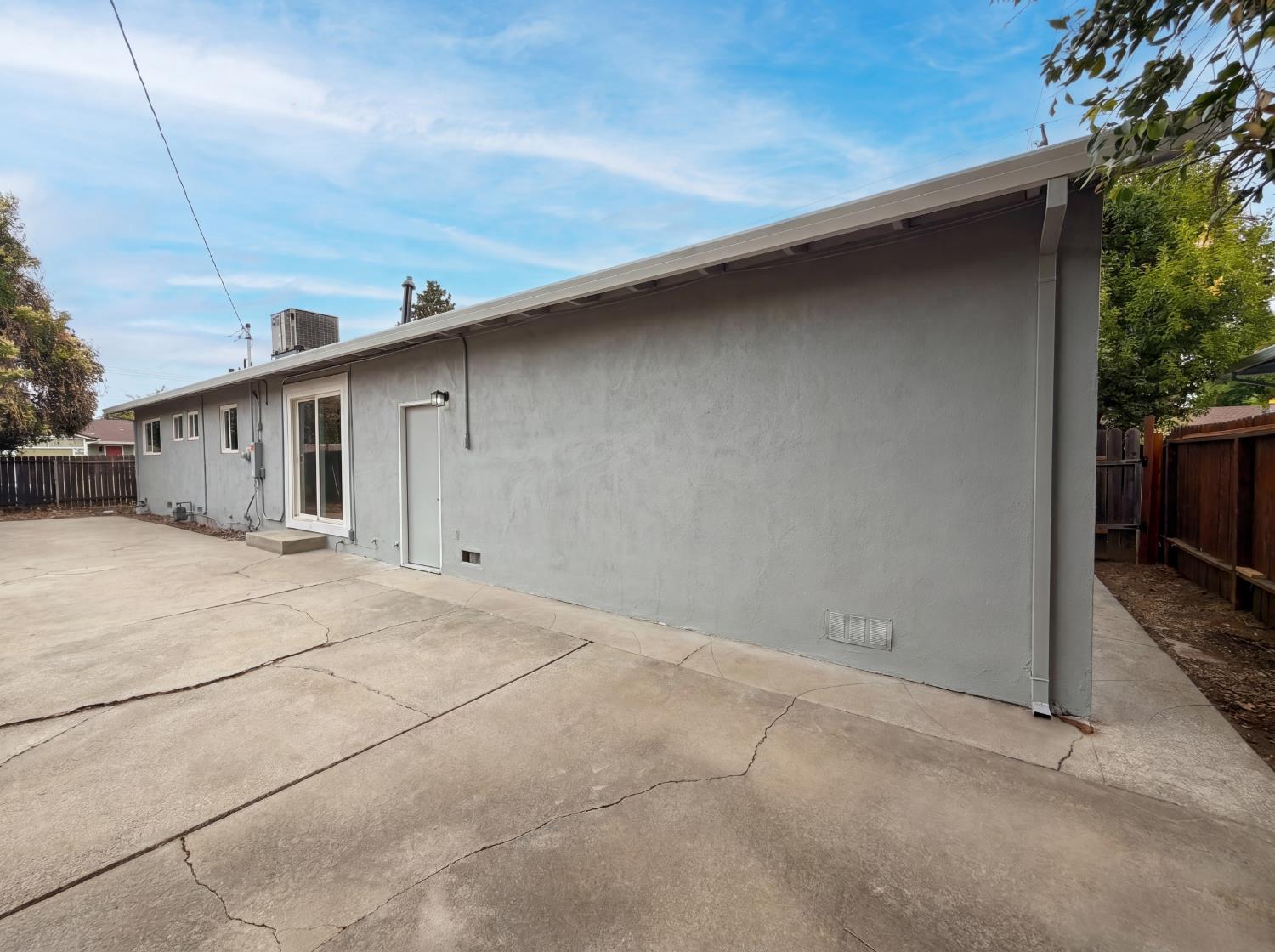 648 Lewis Avenue