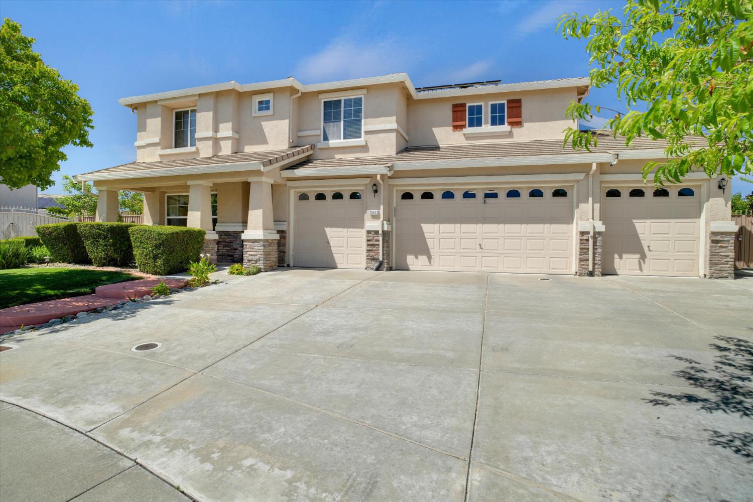 10653 Chatfield Ct