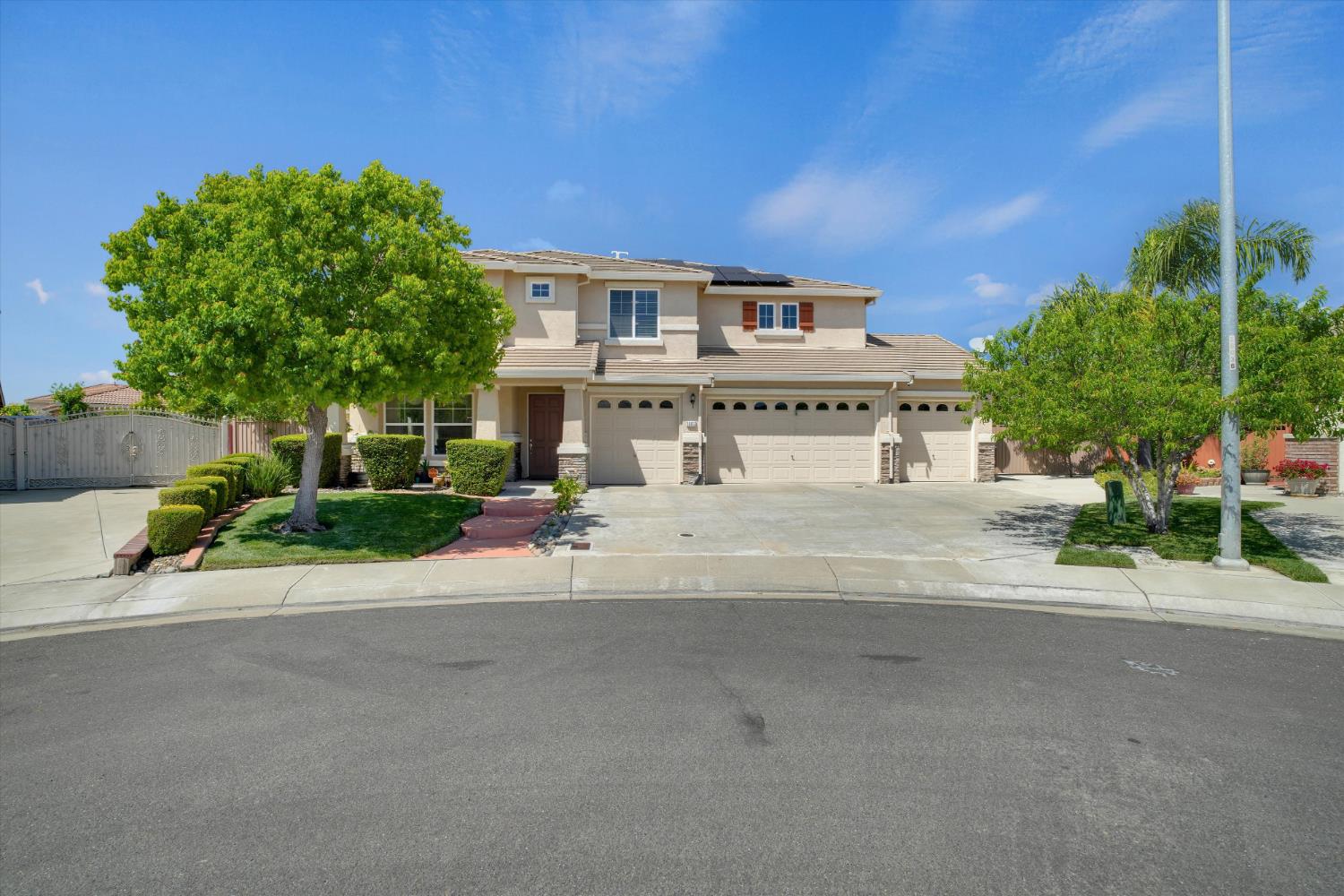 10653 Chatfield Ct