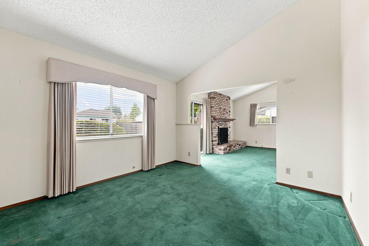 1007 Azure Court