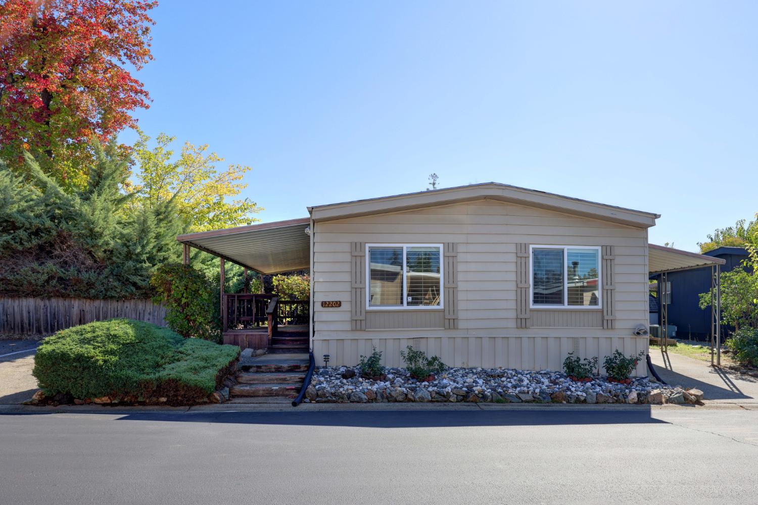 12202 Hemlock Drive