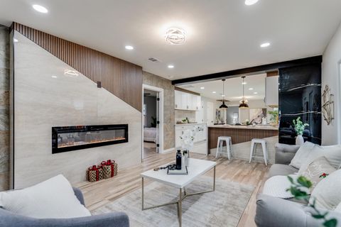 136 N Acacia Avenue Ripon CA 95366