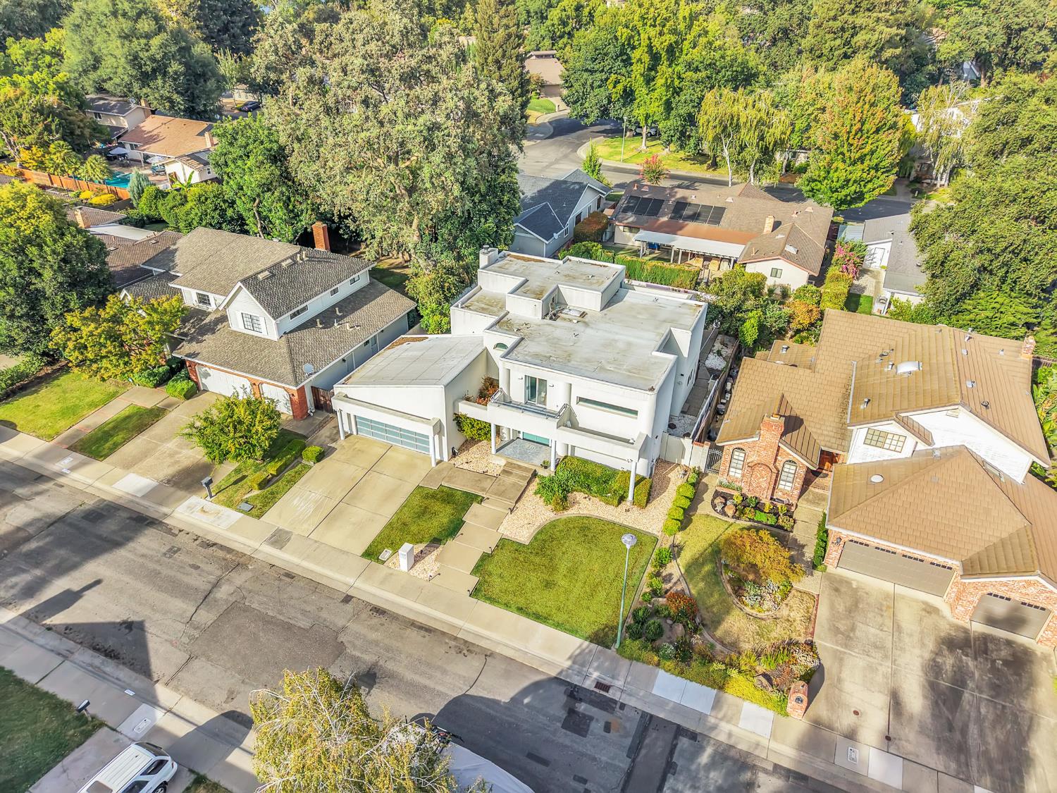 6301 Faustino Way