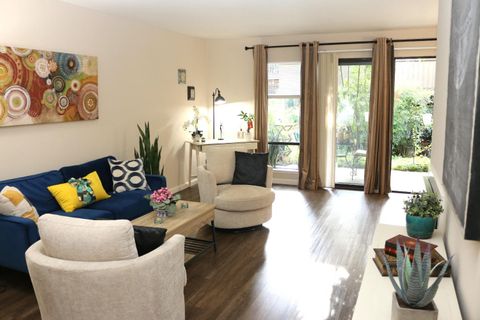 2442 Larkspur Lane 305 Sacramento CA 95825