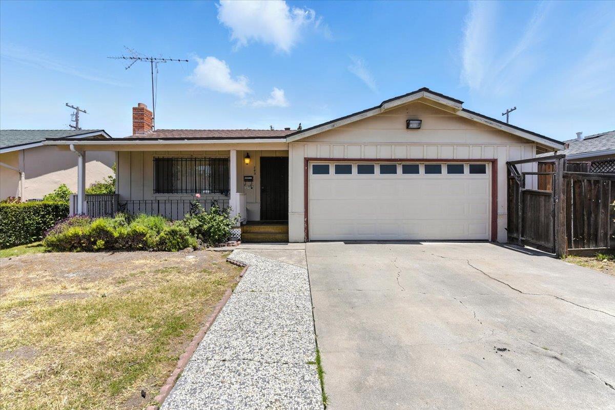 748 Cotton Tail Avenue