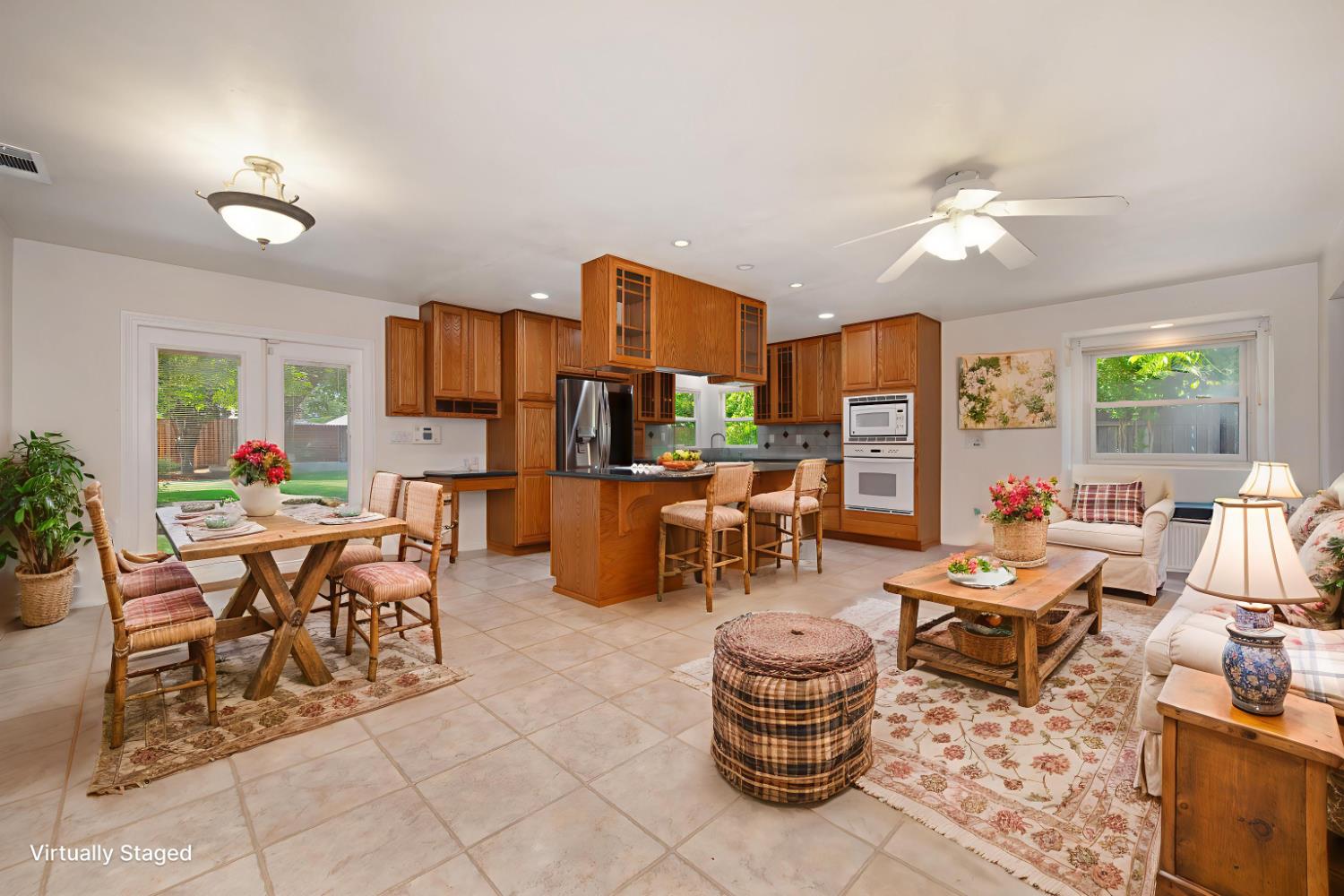 8404 N Star Way