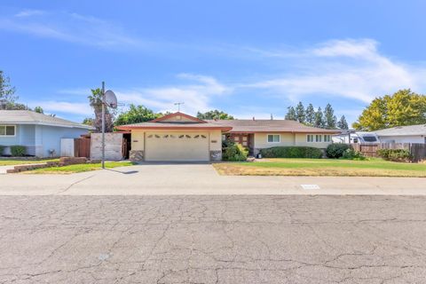 5329 Aldorae Street Fair Oaks CA 95628