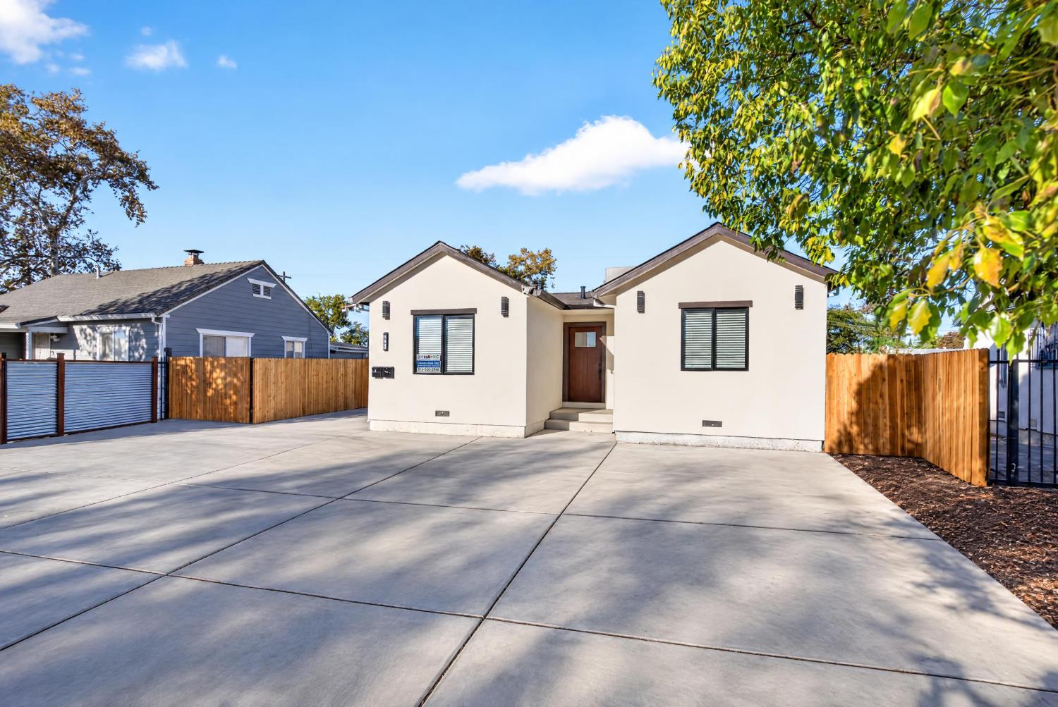 2041 Marconi Avenue 1