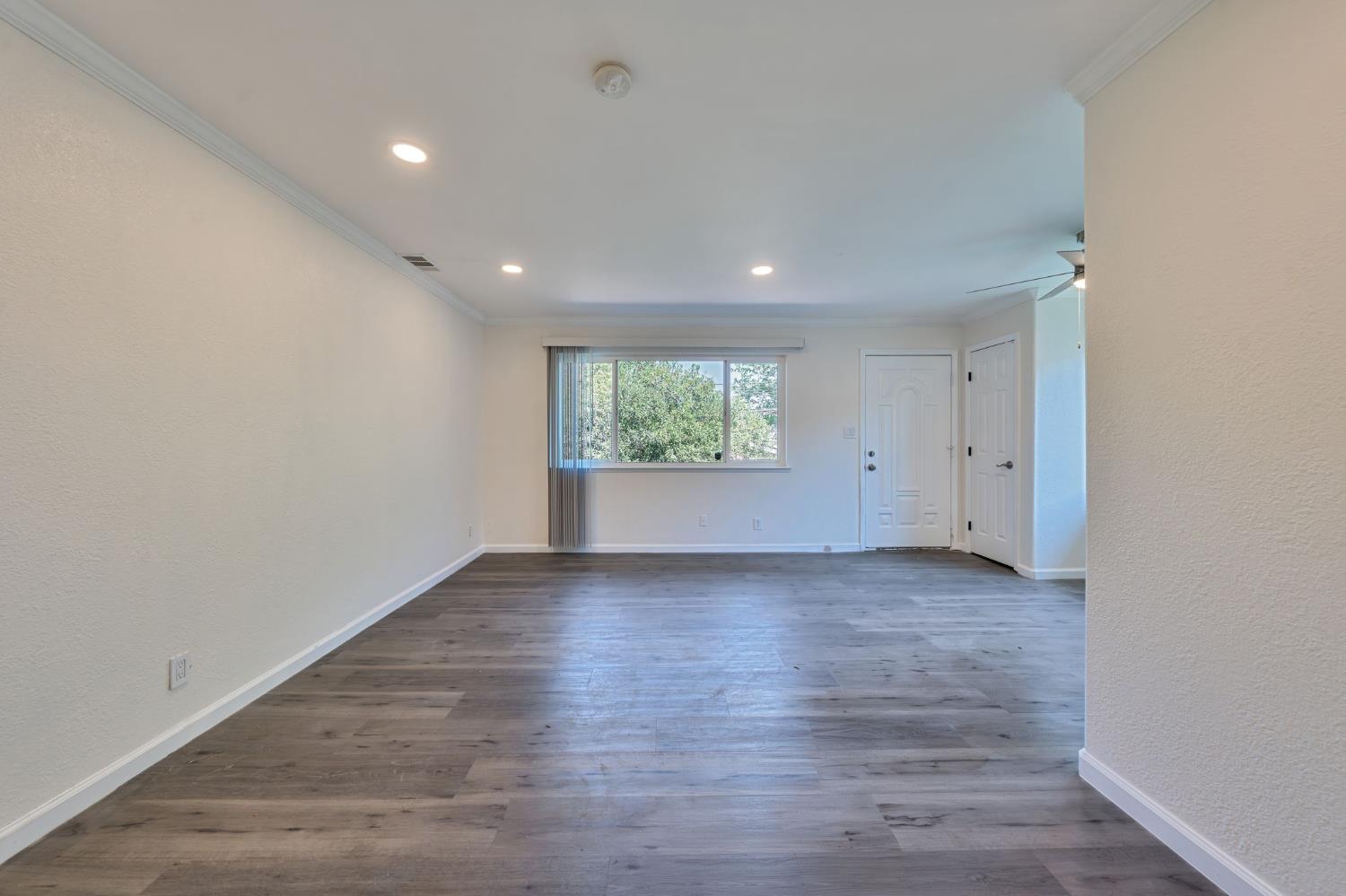 5758 Walerga Road 4