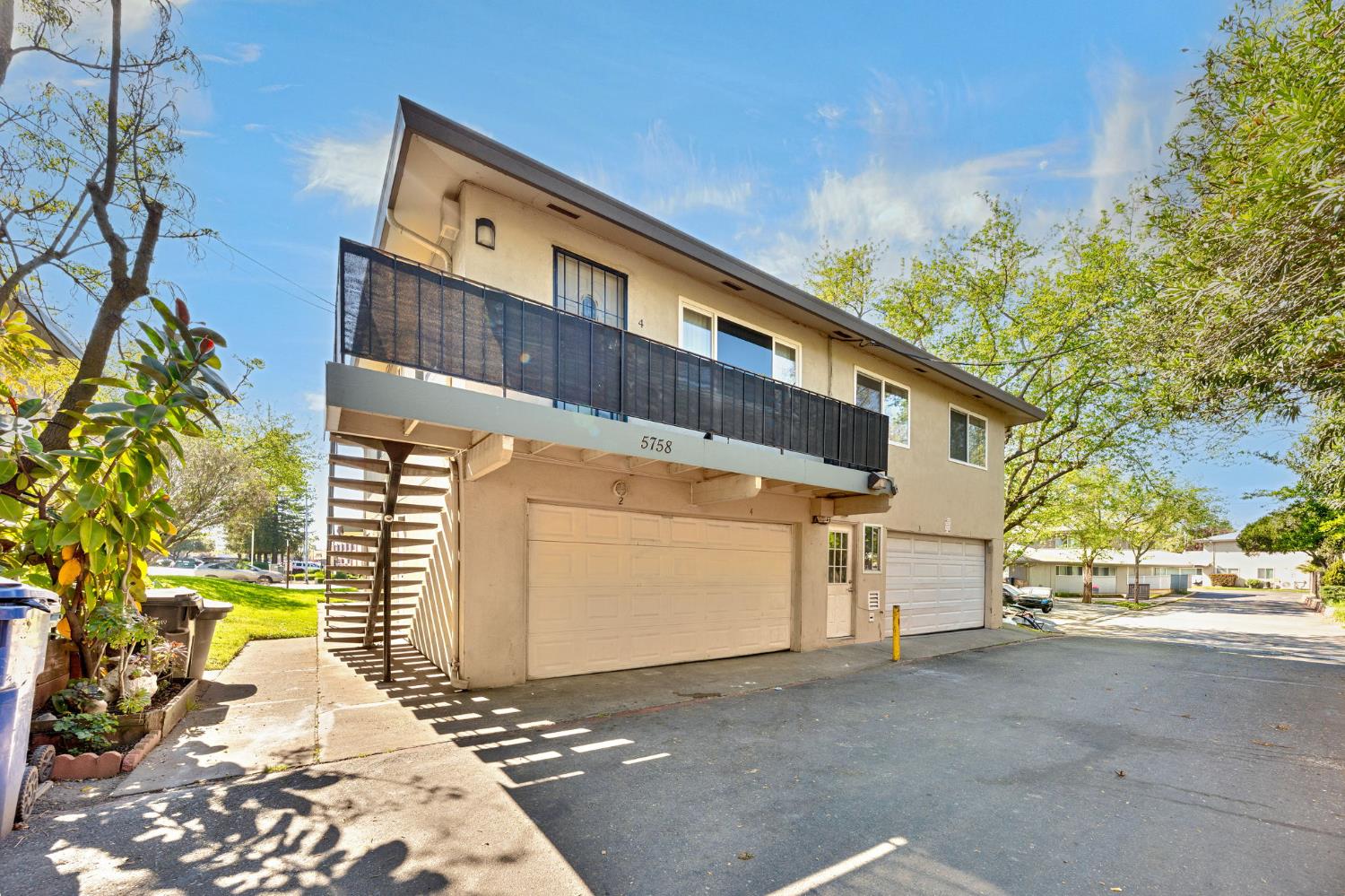5758 Walerga Road 4