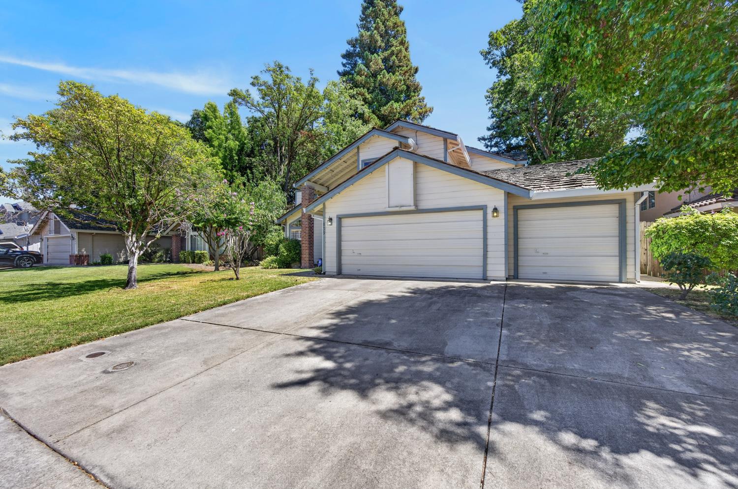 7839 River Estates Drive
