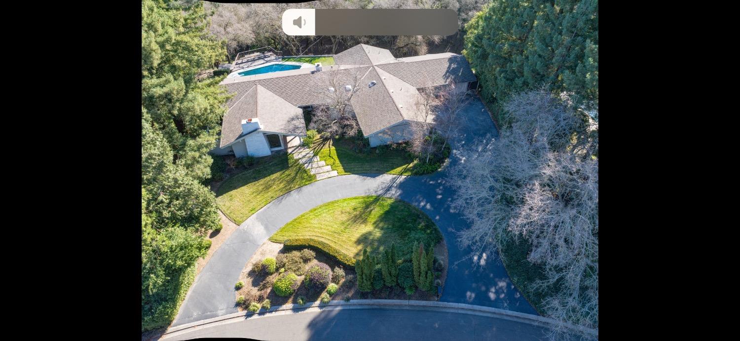 11318 Valley Oak Drive