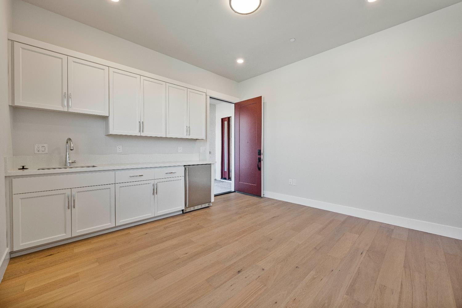 3026 Blackpoint Court