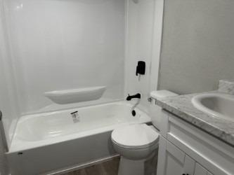 1027 Olive Drive 16