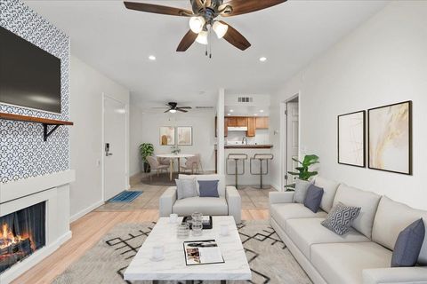 903 Fulton Avenue 407 Sacramento CA 95825