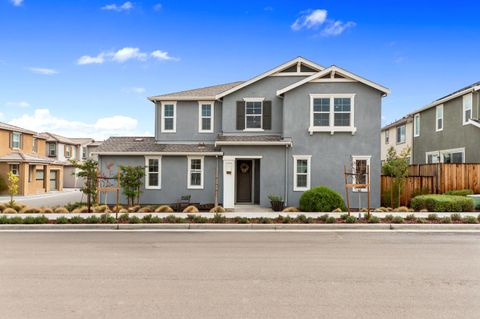 1890 French Way Tracy CA 95377