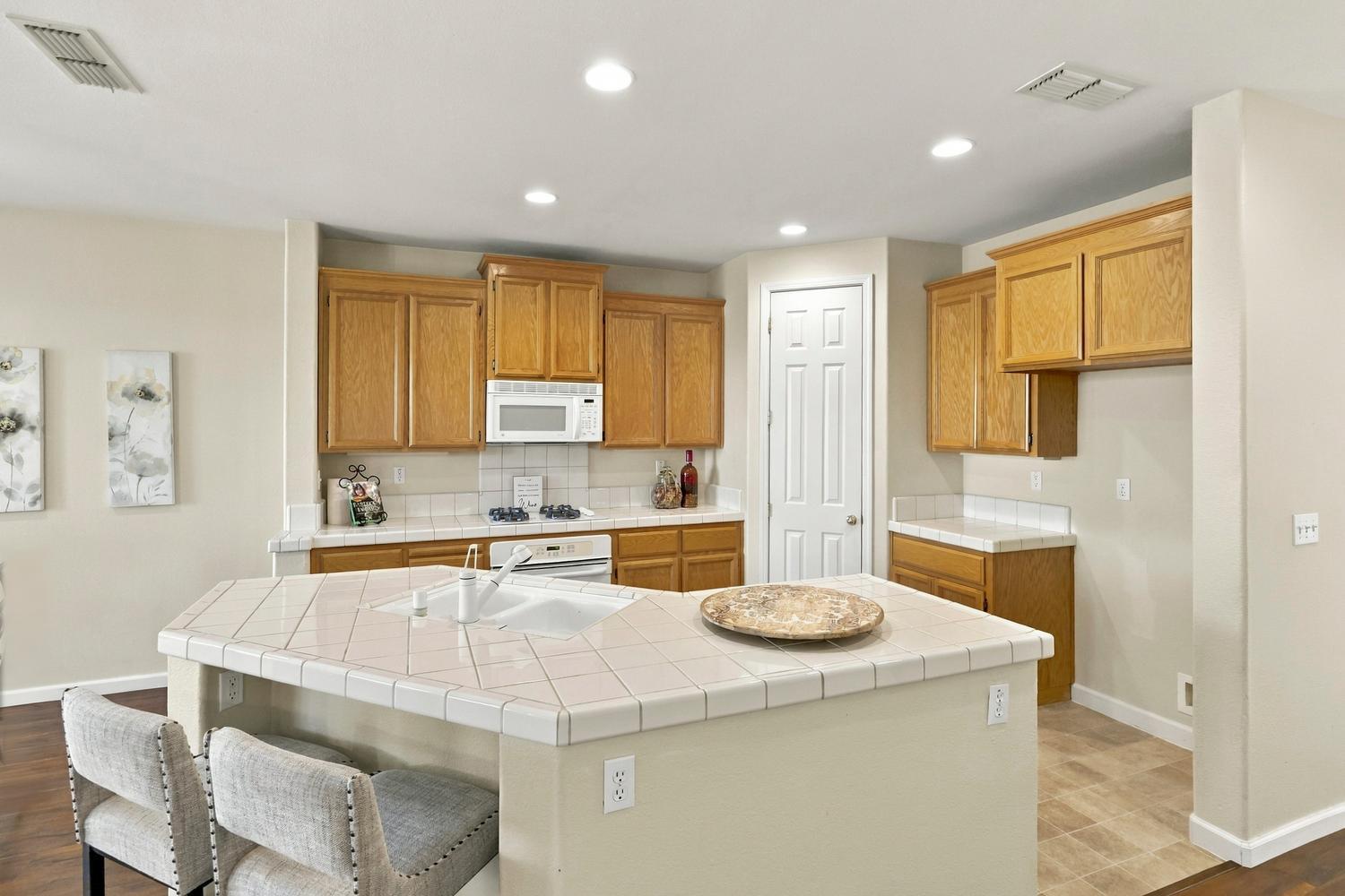 10224 Blossom Ridge Drive
