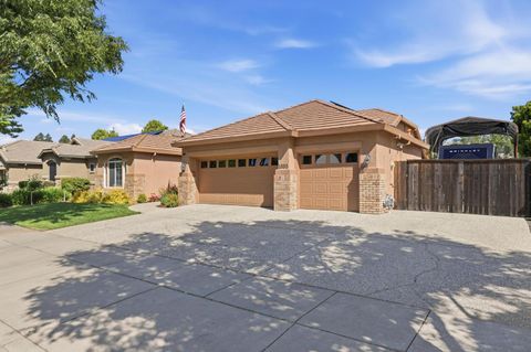 1835 Chloe Court Yuba City CA 95993