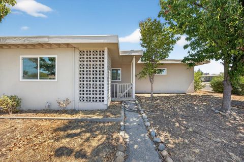 98 Dean Way Folsom CA 95630