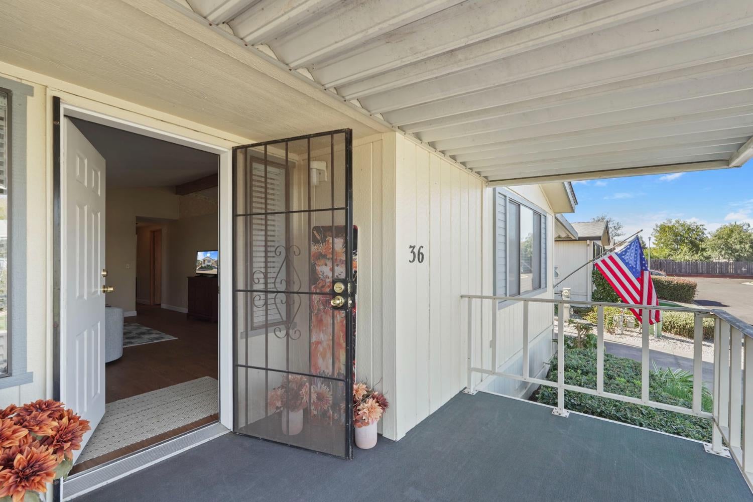 700 2nd Street 36