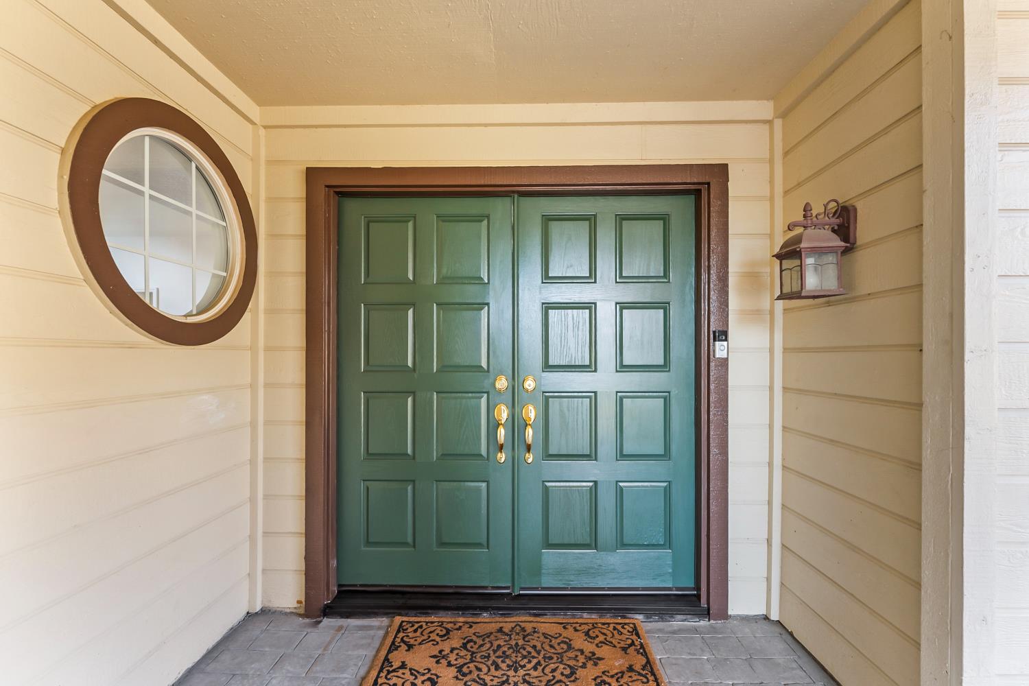 5113 Walnut Garden Court