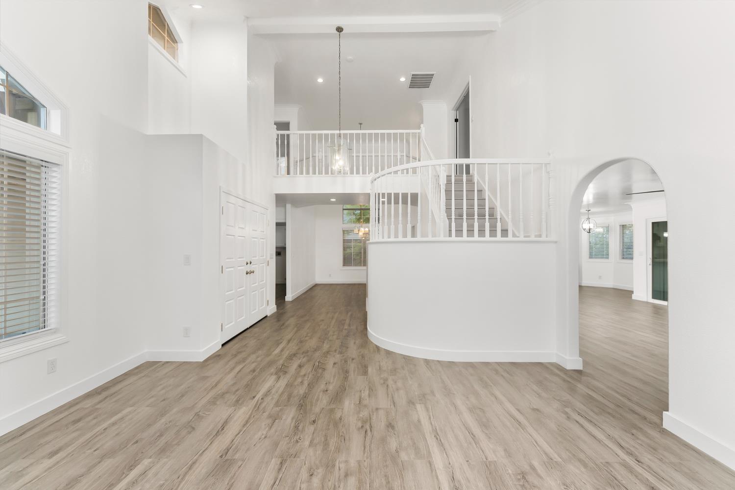 5113 Walnut Garden Court