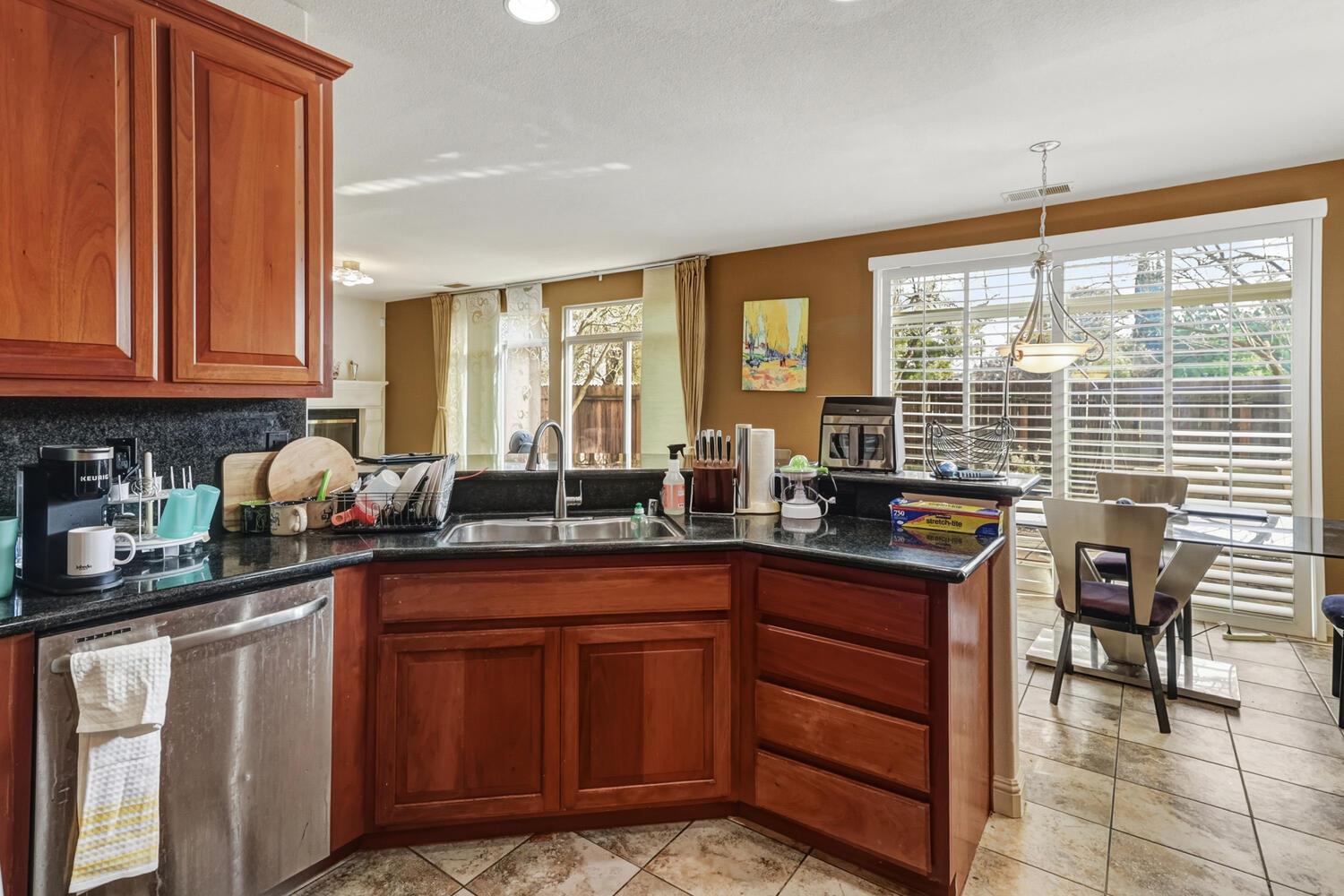 937 Sierra Park Lane