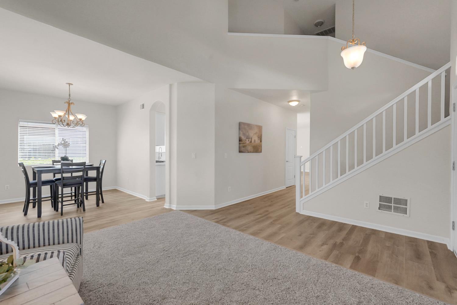 3904 Tropaz Lane