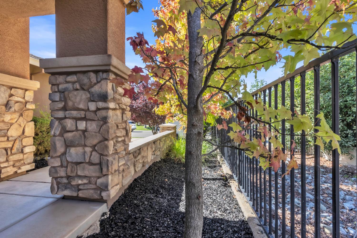 456 Lone Spur Drive