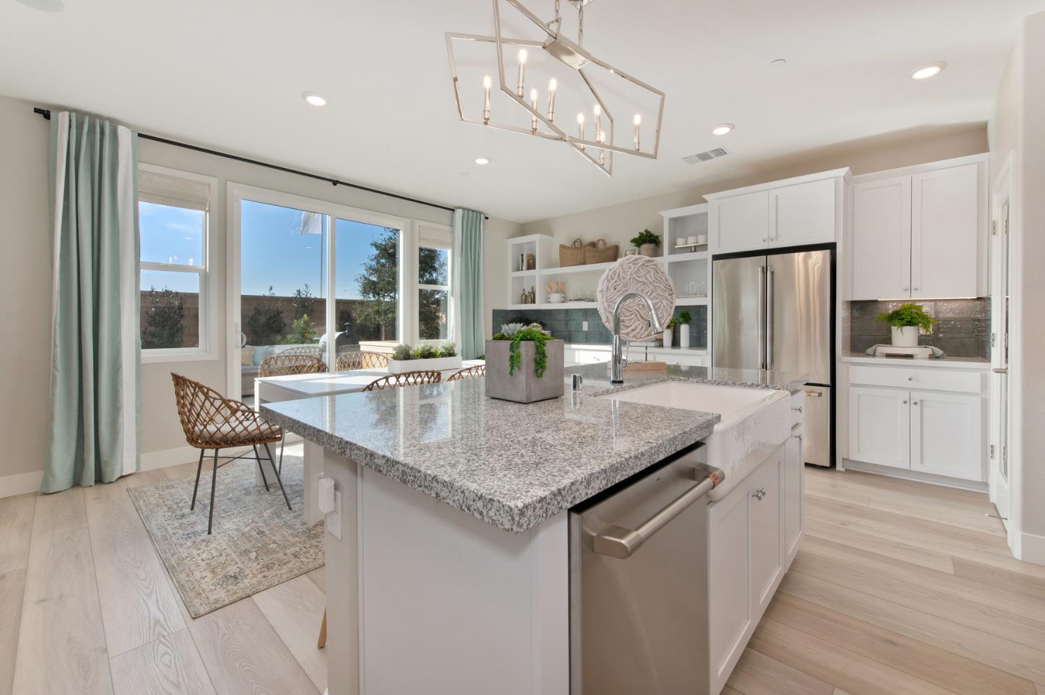 2600 Constellation Circle