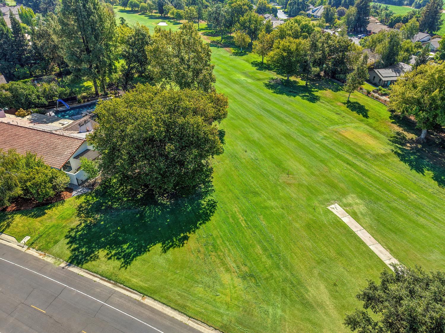 1 Clubhouse Drive