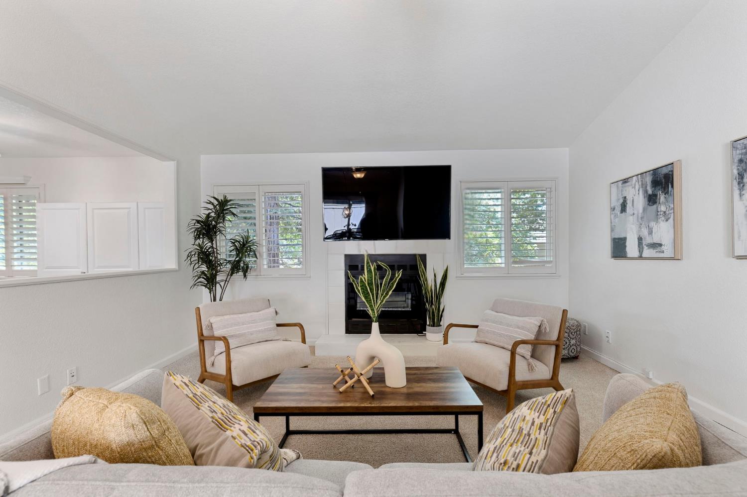 8205 Lash Larue Lane