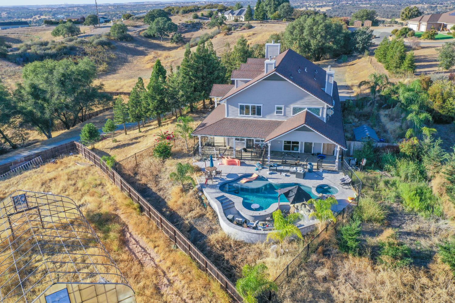 182 Oak Ridge Drive