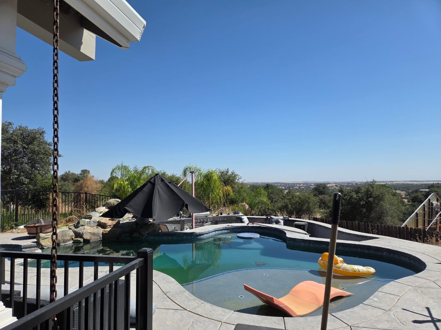 182 Oak Ridge Drive