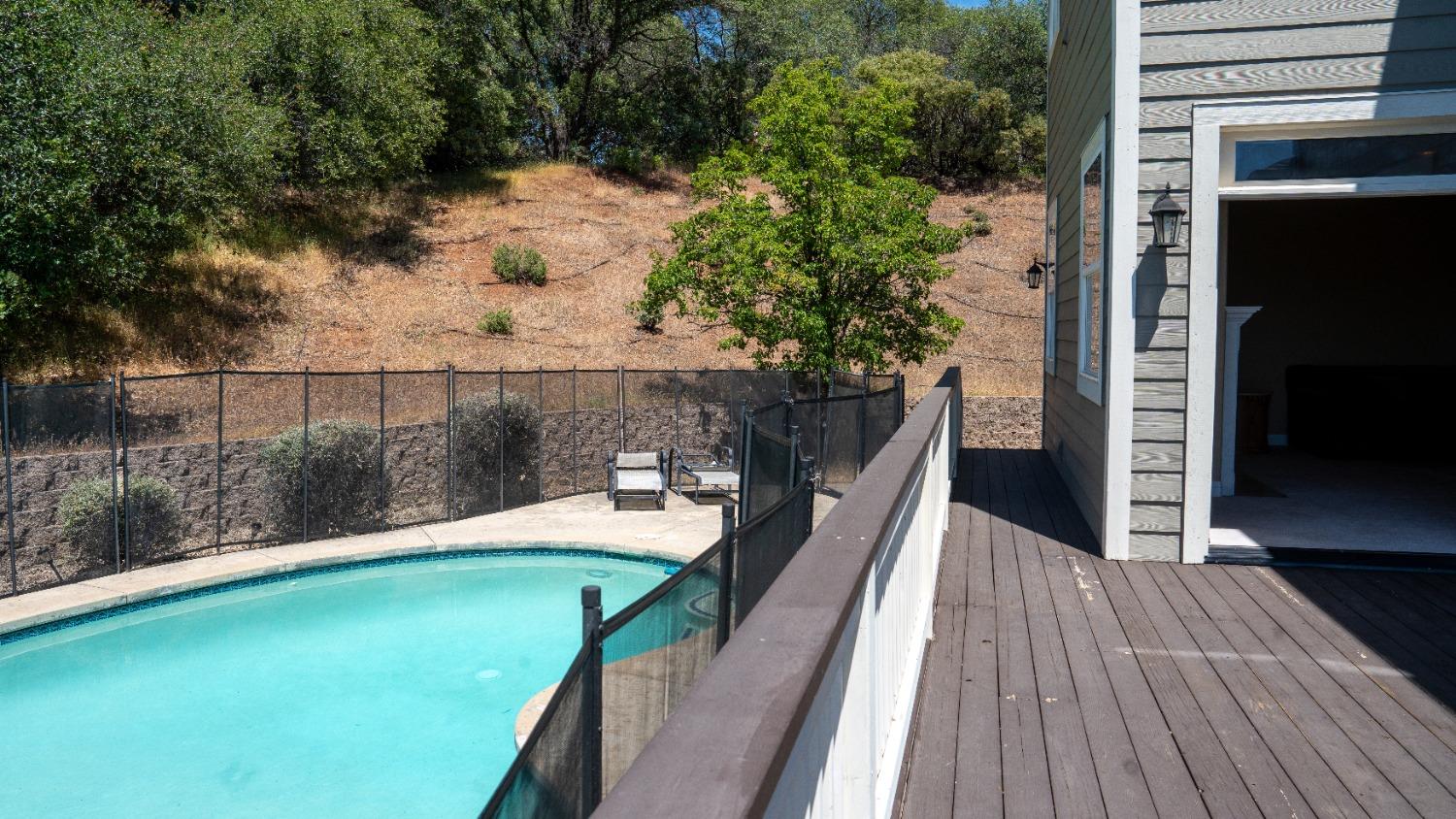 Placerville, California 95667, United States, 3 Bedrooms Bedrooms, ,3 BathroomsBathrooms,Residential,Pending,28598