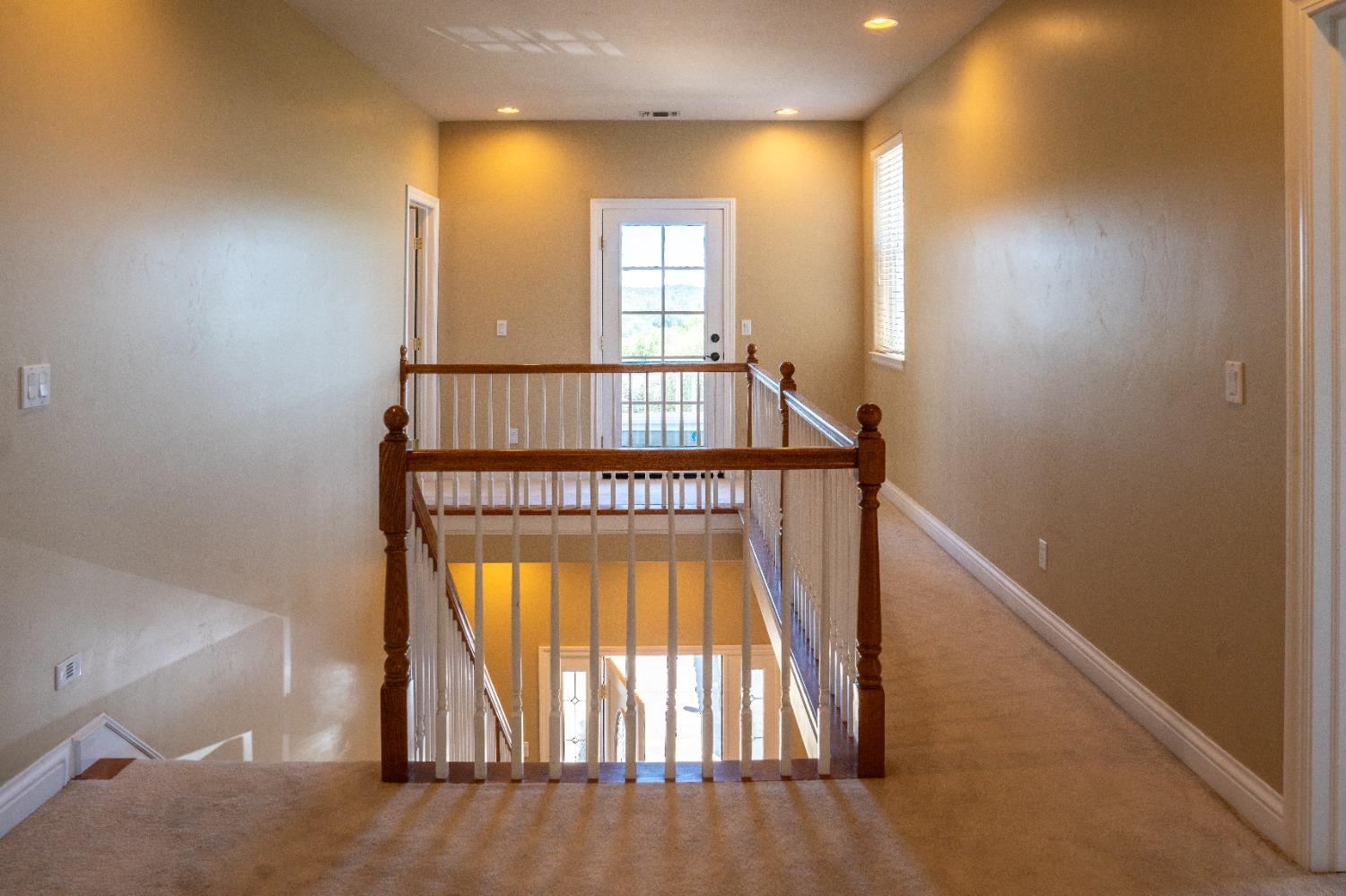 Placerville, California 95667, United States, 3 Bedrooms Bedrooms, ,3 BathroomsBathrooms,Residential,Pending,28598