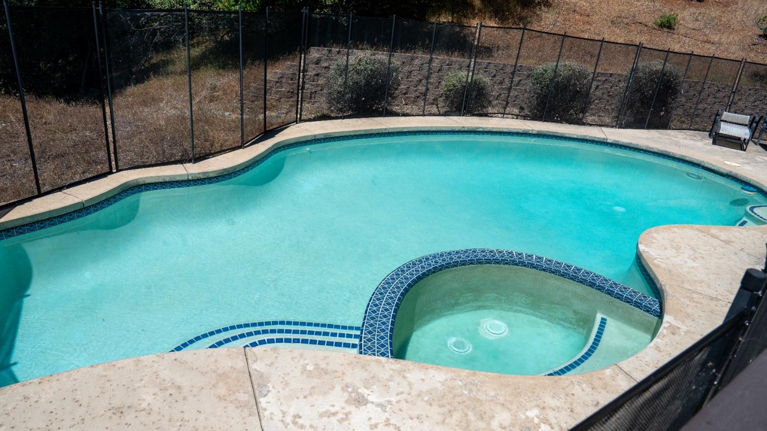 Placerville, California 95667, United States, 3 Bedrooms Bedrooms, ,3 BathroomsBathrooms,Residential,Pending,28598