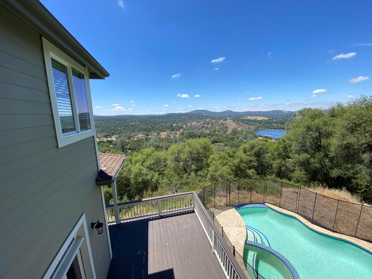 Placerville, California 95667, United States, 3 Bedrooms Bedrooms, ,3 BathroomsBathrooms,Residential,Pending,28598