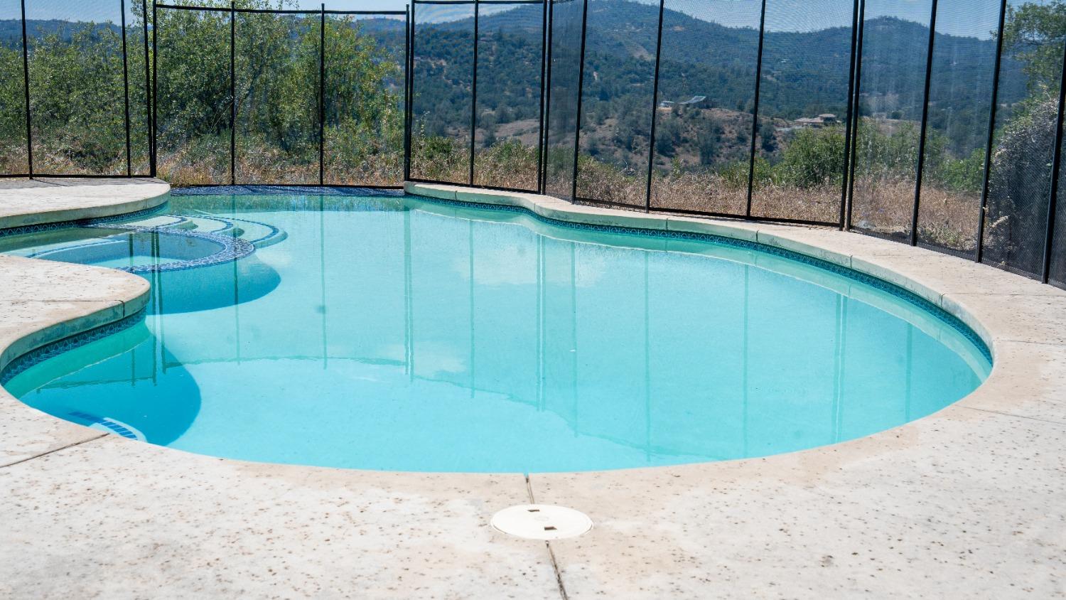 Placerville, California 95667, United States, 3 Bedrooms Bedrooms, ,3 BathroomsBathrooms,Residential,Pending,28598