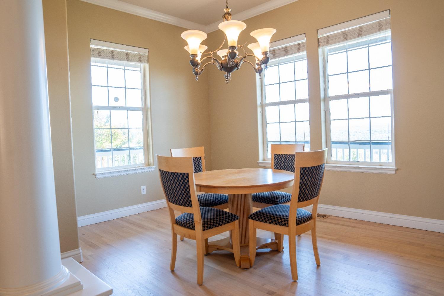 Placerville, California 95667, United States, 3 Bedrooms Bedrooms, ,3 BathroomsBathrooms,Residential,Pending,28598