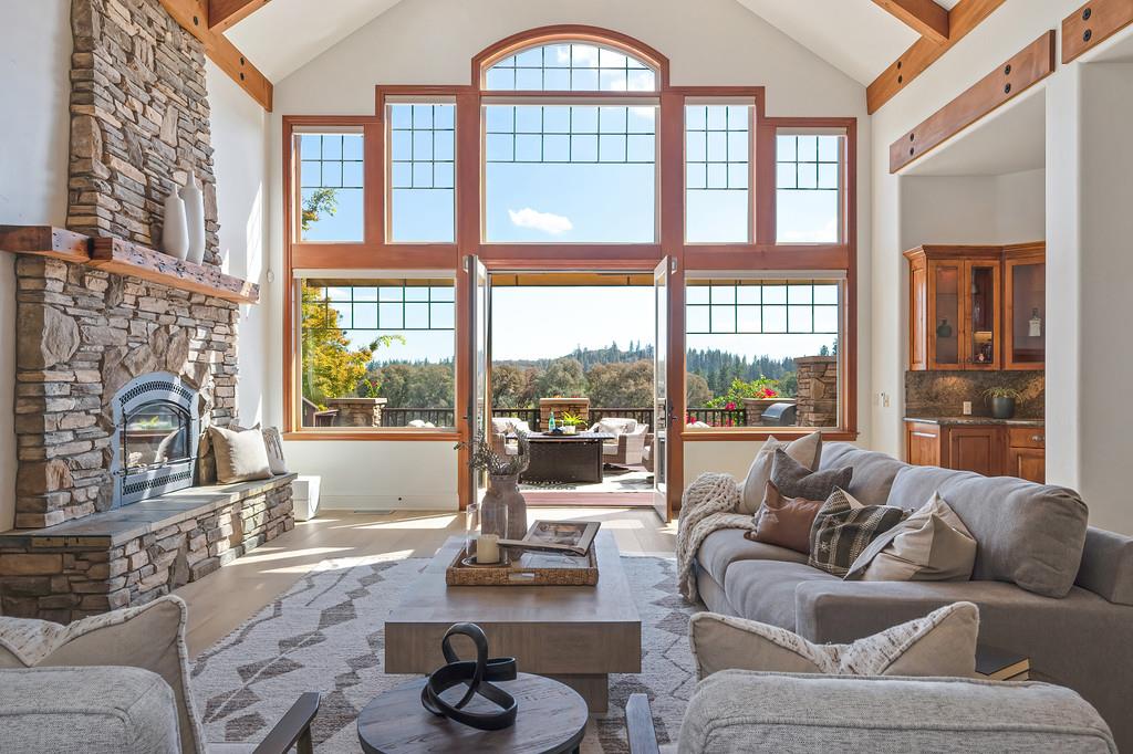 17240 Winchester Club Drive