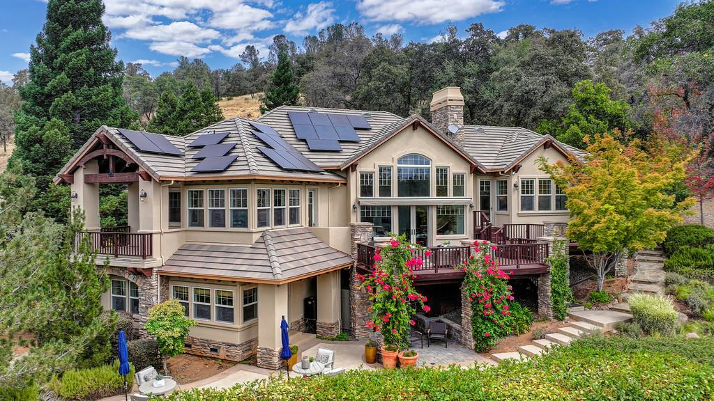 17240 Winchester Club Drive
