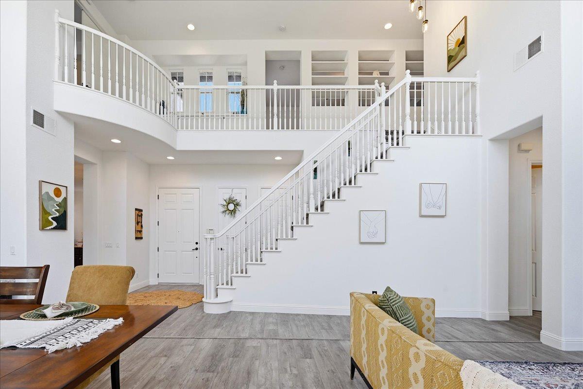 768 Grandview Drive