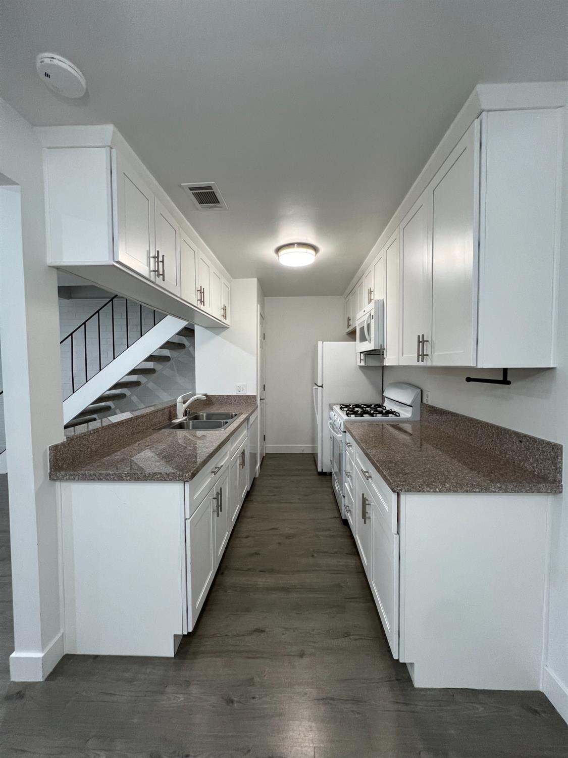 6244 Longford Drive 3