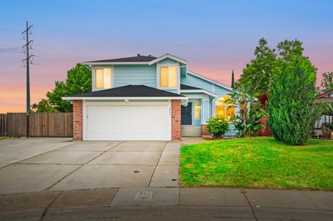 3945 Sea Forest Way Sacramento CA 95823