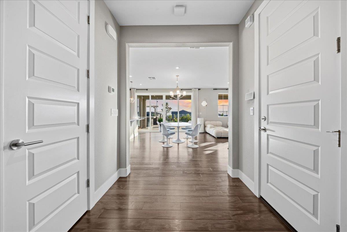 3329 Jackrabbit Court