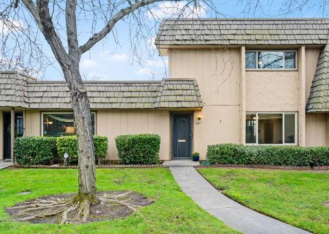 3147 Via Grande Sacramento CA 95825