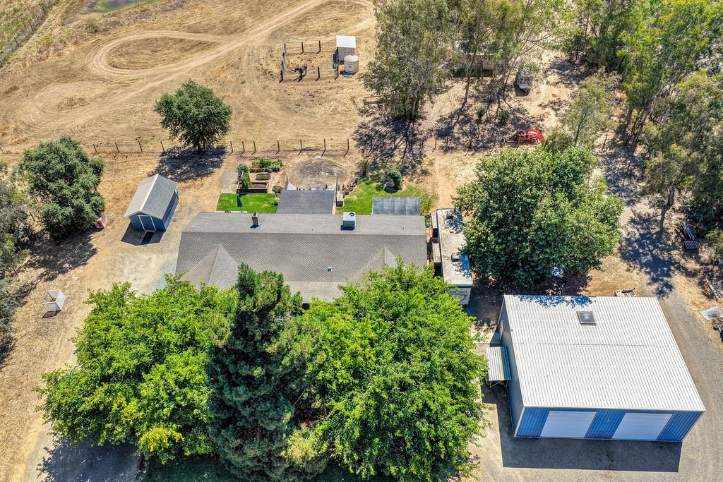 25252 N Jack Tone Road